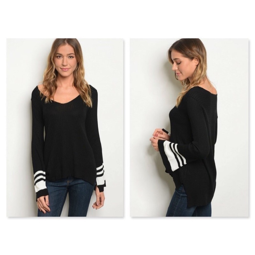 V-NECK SWEATER W/ BELL SLEEVES